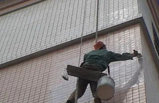 通辽市卫生间漏水维修公司分享下通辽市外墙防水的必要性。
